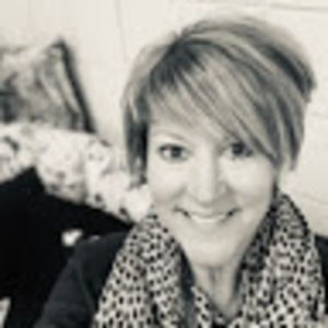 Meet your Posher, Lezlee